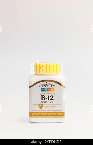 Compresse di vitamina B-12 in bottiglia. Foto Stock