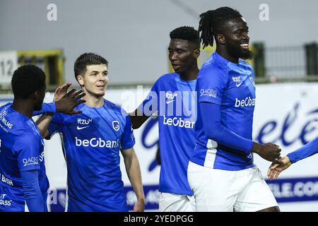 Beveren WAAS, Belgio. 30 ottobre 2024. Jarne Steuckers di Genk festeggia dopo aver segnato durante una partita di calcio tra il club di seconda divisione SK Beveren e il club JPL KRC Genk, mercoledì 30 ottobre 2024 a Beveren-WAAS, nel primo turno su 16 della coppa di calcio belga "Croky Cup". BELGA FOTO DAVID PINTENS credito: Belga News Agency/Alamy Live News Foto Stock