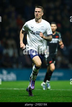 Emil Riis Jakobsen del Preston North End in azione durante la partita del quarto turno della Carabao Cup a Deepdale, Preston. Data foto: Mercoledì 30 ottobre 2024. Foto Stock