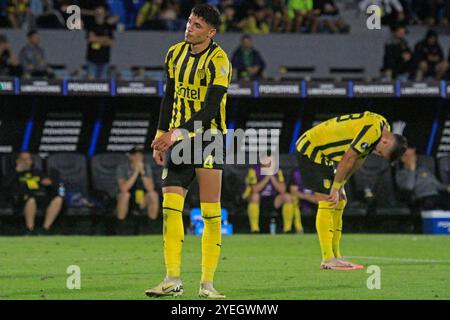 Montevideo, Uruguay. 30 ottobre 2024. Guzman Rodriguez del Penarol reagisce durante la semifinale di andata e ritorno tra l'Uruguay's Peñarol e il Brasile Botafogo della Copa CONMEBOL Libertadores 2024, allo Stadio Centenario, a Montevideo, Uruguay il 30 ottobre 2024. Foto: Piscina Pelaez Burga/DiaEsportivo/Alamy Live News crediti: DiaEsportivo/Alamy Live News Foto Stock