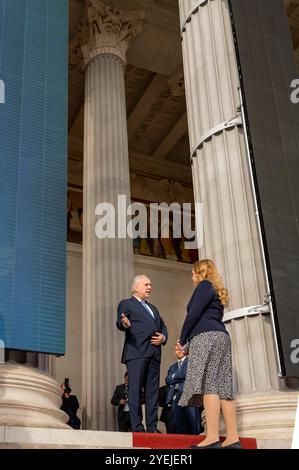 20241031 Der oesterr. Nationalratspraesident empfaengt Ungarns Ministerpraesidenten WIEN, OESTERREICH - 31. OTTOBRE: FPOe Praesident des Nationalrates und Abgeordneter zum Nationalrat Walter Rosenkranz anlaesslich des Besuchs von Fidesz ungarischer Ministerpraesident Viktor Orban vor dem oesterreichischen Parlament am 31. Oktober 2024 a Vienna, Oesterreich. 241031 SEPA 17 002 Copyright: XIsabellexOuvrardx SEPAxMedia Foto Stock