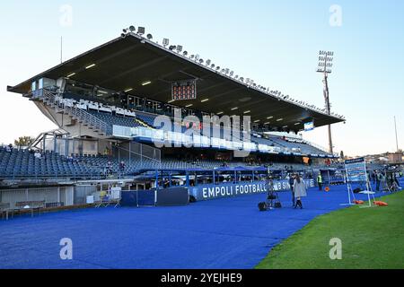 Empoli, Italia. 30 ottobre 2024. Stadio Carlo Castellani, Empoli, Italia - Una vista generale dello stadio Carlo Castellani che mostra lo stand principale durante la partita di calcio EniLive di serie A, Empoli vs Internazionale Milan, 30 ottobre 2024 (foto di Roberto Ramaccia/Sipa USA) crediti: SIPA USA/Alamy Live News Foto Stock