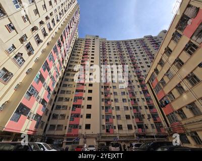La tenuta Model Housing sulla King's Road a Quarry Bay, Hong Kong. Foto Stock