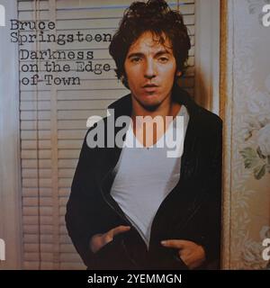 Bruce Springsteen - Darkness on the Edge of Town - copertina originale in vinile Foto Stock