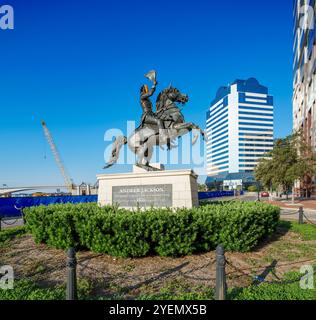 Jacksonville, Florida, Stati Uniti - 27 ottobre 2024: Jacksonville, Florida, Andrew Jackson Memorial, cerchio del traffico Foto Stock