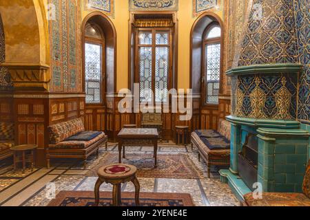 Isola di Roda, il Vecchio Cairo, il Cairo, l'Egitto. 23 febbraio 2024. Vista interna del Palazzo Maniale del Cairo. Foto Stock