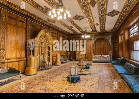 Isola di Roda, il Vecchio Cairo, il Cairo, l'Egitto. 23 febbraio 2024. Vista interna del Palazzo Maniale del Cairo. Foto Stock