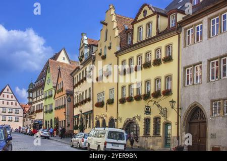 Via nel centro storico di Rothenburg ob der Tauber, Baviera, Germania, Europa Foto Stock