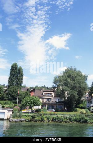 Cottage sul Lago di Ginevra Foto Stock