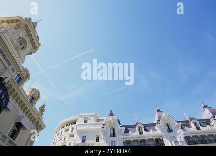 Gran Casino, teatro dell'opera e nuvola di aeroplani Foto Stock