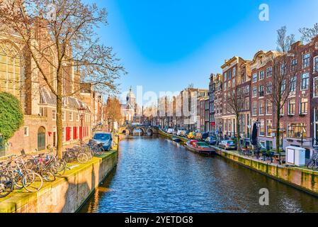 Splendida Amsterdam all'inizio della primavera. Foto Stock