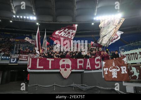 31 ottobre 2024, stadio Olimpico, Roma, Italia; serie A EniLive Football; Roma contro Torino; tifosi del Torino Foto Stock