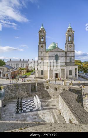 La Church of Saints Peter and Paul, Athlone è una chiesa parrocchiale cattolica situata nella città di Athlone, nella contea di Westmeath, in Irlanda, in Europa Foto Stock