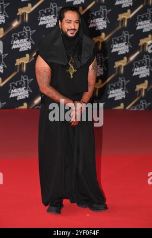 Cannes, Cannes. 1 novembre 2024. CANNES, Slimane partecipa al 26° NRJ Music Awards 2024 - Red Carpet arrivals al Palais des Festivals il 1° novembre 2024 a Cannes, Francia Credit/ Credit: Media Pictures/Alamy Live News Foto Stock