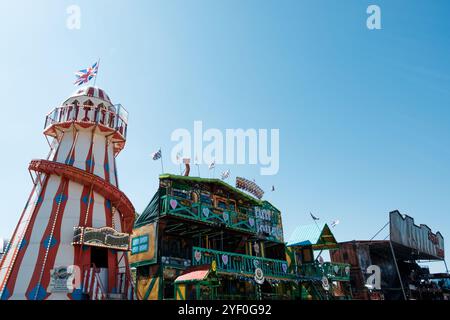 Newcastle Regno Unito: 26 giugno 2024: Fiera funebre Newcastle Hoppings nella giornata di sole Foto Stock