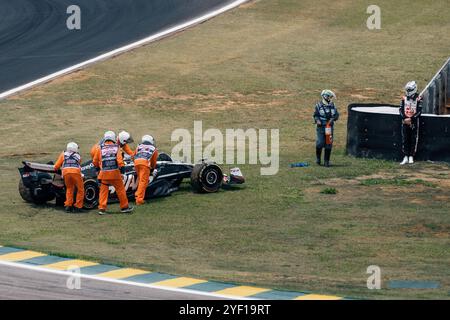 San Paolo, Brasile. 16 ottobre 2024. SAN PAOLO, BRASILE - 02 NOVEMBRE: Niko Hulkenberg del team Haas F1 durante la gara sprint del Gran Premio del Brasile di Formula 1 FIA all'autodromo Jose Carlos Pace il 2 novembre 2024 a Interlagos, San Paolo, Brasile. (Marcelo Machado de Melo /SPP) credito: SPP Sport Press Photo. /Alamy Live News Foto Stock