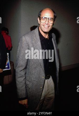 3 novembre 2024. **FOTO FILE** Alan Rachins è morto. Alan Rachins alla prima di "When Harry Met Sally" il 13 luglio 1989 all'Academy Theater di Beverly Hills, CaliforniaCredit: Ralph Dominguez/MediaPunch Credit: MediaPunch Inc/Alamy Live News Foto Stock