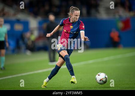 Barcellona, Spagna. 2 novembre 2024. Caroline Graham Hansen (FC Barcelona) vista in azione durante la partita di Liga F tra FC Barcelona e SD Eibar all'Estadi Johan Cruyff. Punteggio finale: FC Barcelona 4 -0 SD Eibar. Credito: SOPA Images Limited/Alamy Live News Foto Stock