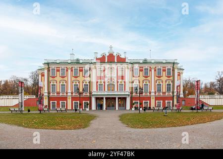 Tallinn, Estonia - 27 ottobre 2024: Castello di Kadriorg, Tallinn, Estonia, Stati baltici, europa. Foto Stock