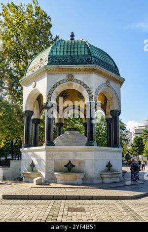 La Fontana tedesca in Piazza Sultanahmet di Istanbul, Turchia Foto Stock