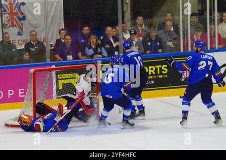 Nottingham, 5 maggio 2023. Justin Fazio gioca per l'Italia contro la Gran Bretagna durante una partita nel 2023 del campionato mondiale di hockey su ghiaccio IIHF, Division i, gruppo A, torneo alla Motorpoint Arena di Nottingham. Credito: Colin Edwards Foto Stock