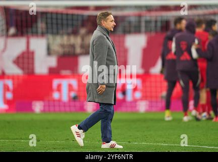 Horst Heldt Geschäftsführer Profifußball Männer des 1. FC Union Berlin nella partita FC BAYERN MUENCHEN - 1.FC UNION BERLIN 3-0 il 2 novembre 2024 a Monaco, Germania. Stagione 2024/2025, 1.Bundesliga, FCB, München, giorno 9, 9.Spieltag fotografo: Peter Schatz - LE NORMATIVE DFL VIETANO QUALSIASI USO DI FOTOGRAFIE come SEQUENZE DI IMMAGINI e/o QUASI-VIDEO - Foto Stock