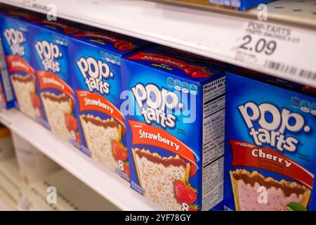 Los Angeles, California, Stati Uniti - 03-19-2019: Una vista di diverse scatole di Pop Tarts, in mostra in un negozio di alimentari locale. Foto Stock