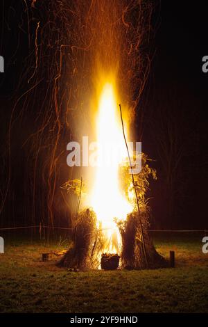 Roman Fort, Wicker Man, Event, Auxilia, Holt, Galles del Nord, Regno Unito. Foto Stock