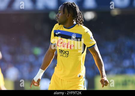 Napoli, Lazio. 3 novembre 2024. Ademola Lookman dell'Atalanta durante la partita di serie A tra Napoli e Atalanta allo stadio Maradona, Napoli, Italia, 3 novembre 2024. Credito AllShotLive: SIPA USA/Alamy Live News Foto Stock