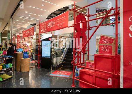 BANGKOK, THAILANDIA - 27 OTTOBRE 2023: Foto degli interni di CentralWorld a Bangkok. Foto Stock