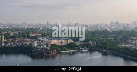 Vista dall'alto dello skyline della città di Hanoi in Vietnam e Asia Foto Stock