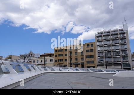 Nicosia Cyprus, 6 maggio 2024: La piazza della libertà con l'architettura moderna e futuristica nel centro di Nicosia, la capitale di Cipro Foto Stock