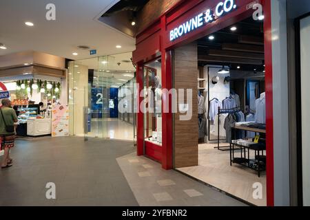 BANGKOK, THAILANDIA - 26 OTTOBRE 2023: All'interno del Terminal 21 del centro commerciale. Foto Stock