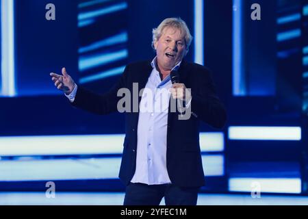 Saenger Bernhard Brink - Aufzeichnung ARD Show Die Beatrice Egli Show im Studio Berlin Adlershof a Berlino *** cantante Bernhard Brink Recording ARD Show The Beatrice Egli Show allo Studio Berlin Adlershof di Berlino Foto Stock