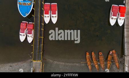 Windermere nel Lake District Bowness Pier Windermere Lake Cruises Foto Stock