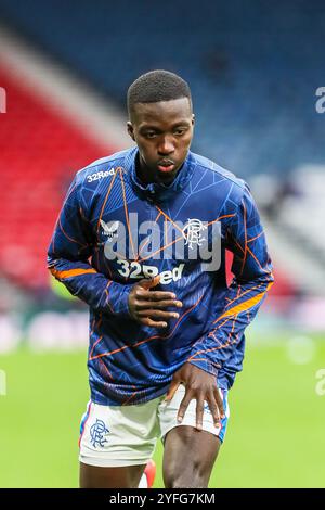 Mohamed Diomande, giocatore di calcio professionistico, attualmente gioca con i Rangers FC, una squadra di Premier League scozzese con sede a Glasgow. Foto Stock