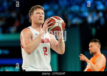 PARIGI, FRANKREICH 03. Settembre - Rollstuhlbasketball Viertelfinale Niederlande - Kanada Herren, Parigi 2024 Paralimpiadi AM 03.09.2024 nella der Bercy Arena di Parigi Frankreich. Patrick Anderson (Kanada, 12) an der Freiwurflinie Foto Stock