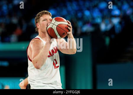 PARIGI, FRANKREICH 03. Settembre - Rollstuhlbasketball Viertelfinale Niederlande - Kanada Herren, Parigi 2024 Paralimpiadi AM 03.09.2024 nella der Bercy Arena di Parigi Frankreich. Patrick Anderson (Kanada, 12) an der Freiwurflinie Foto Stock