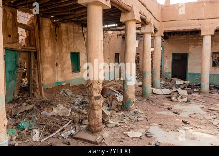 Rovina di una vecchia casa a Ha'il, Arabia Saudita Foto Stock