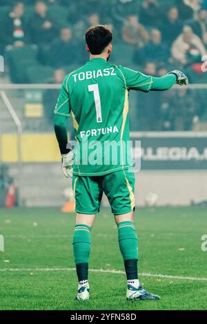 Varsavia, Polonia. 3 novembre 2024. Kacper Tobiasz visto in azione durante la partita PKO BP Ekstraklasa tra squadre di Legia Warszawa e Widzew 'odz allo Stadion Miejski Legii Warszawa. Punteggio finale 2:1 credito: SOPA Images Limited/Alamy Live News Foto Stock