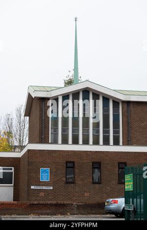 St. Francis Xavier Catholic Church, Oldbury, West Midlands, Inghilterra, Regno Unito Foto Stock