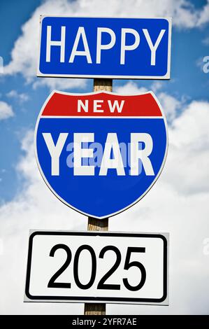 Hapy New Year 2025 scritto sul segnale stradale americano Foto Stock