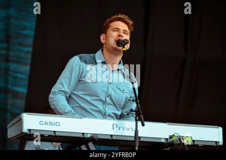 Roy Stride - Scouting for Girls, V2013, Hylands Park, Chelmsford, Essex, Regno Unito - 18 agosto 2013 Foto Stock