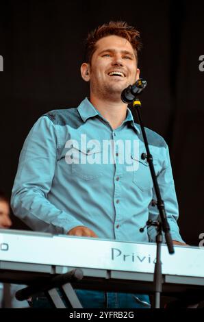 Roy Stride - Scouting for Girls, V2013, Hylands Park, Chelmsford, Essex, Regno Unito - 18 agosto 2013 Foto Stock