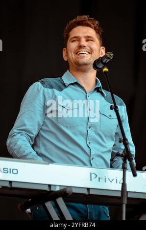 Roy Stride - Scouting for Girls, V2013, Hylands Park, Chelmsford, Essex, Regno Unito - 18 agosto 2013 Foto Stock