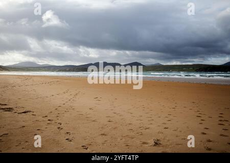 vista del mare nella baia di trawbreaga da cinque dita, penisola di inishowen, contea di donegal, repubblica d'irlanda Foto Stock