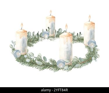 Corona dell'Avvento di Natale con piante invernali, palline di vetro blu e candele ardenti. Quarto Avvento. Illustrazione disegnata a mano in stile vintage isolata su Foto Stock