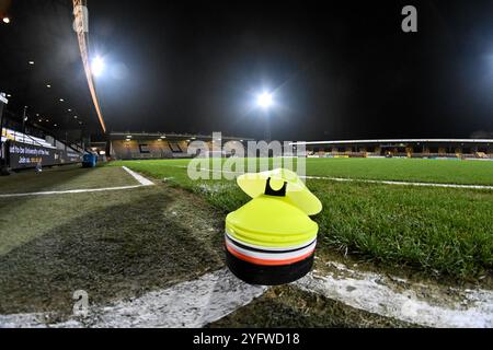 Vista generale all'interno dello stadio durante la partita del Trofeo EFL tra Cambridge United e Chelsea Under 21 al Cledara Abbey Stadium di Cambridge martedì 5 novembre 2024. (Foto: Kevin Hodgson | mi News) crediti: MI News & Sport /Alamy Live News Foto Stock