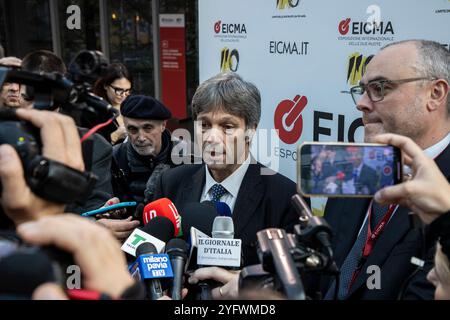 Milano, Italia. 5 novembre 2024. Nella foto Matteo Zoppas presidente ICEMilano - Italia - Cronaca Marted&#xec;, 05 novembre, 2024 (foto di Marco Ottico/Lapresse) inaugurazione EICMA 2024 Milano, Italia - News martedì 05 novembre, 2024 (foto di Marco otto/Lapresse) crediti: LaPresse/Alamy Live News Foto Stock