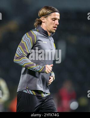 #9, Danilo Orsi-Dadomo di Burton Albion durante la partita di Sky Bet League 1 tra Burton Albion e Crawley Town allo Stadio Pirelli di Burton upon Trent martedì 5 novembre 2024. (Foto: Stuart Leggett | mi News) crediti: MI News & Sport /Alamy Live News Foto Stock